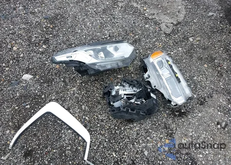 2021 Chevrolet Traverse Awd Lt Cloth from USA, damaged, VIN 1GNEVGKWXMJ132594